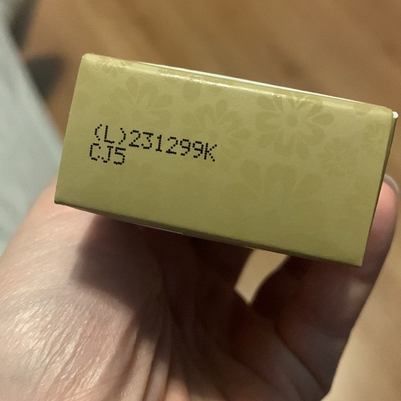 RARE Jasmine Doterra Oil - Picture 4 of 4